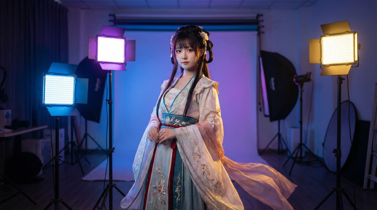 海角文化研究者刘婷